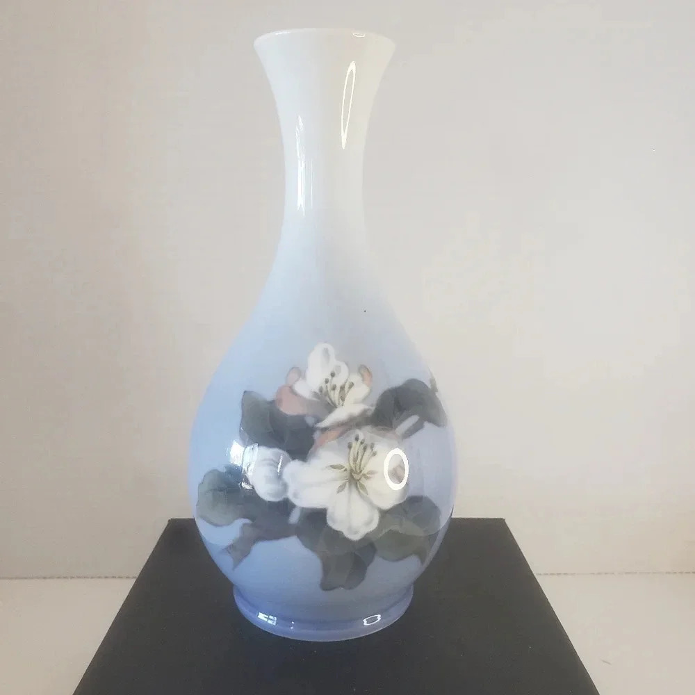 Vintage Royal Copenhagen Denmark Small Porcelain Floral Vase.